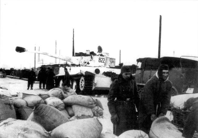 PzKpfw VI Tiger (75).jpg